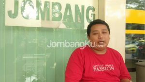 Anggap Luapan Emosi Warga Jombang Terdampak Banjir Adalah Setingan, Waras : Umaroh Kok Begitu