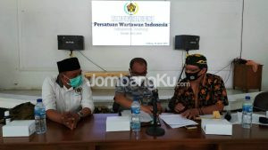 Nahkodai PWI Jombang Periode 2021-2024, H. Sutono Abdillah : Minta Bupati Wartawan Wajib Divaksin