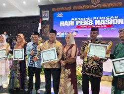 6 Tokoh Ini Terima Penghargaan PWI Jombang Award 2025 karena Konsistensi Menginspirasi