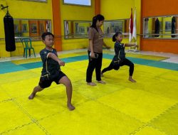 Hadapi O2SN Tingkat Provinsi, Disdikbud Jombang Gelar Pembinaan Cabor Karate, Senam dan Pencak Silat