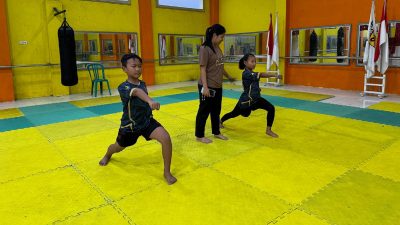 Hadapi O2SN Tingkat Provinsi, Disdikbud Jombang Gelar Pembinaan Cabor Karate, Senam dan Pencak Silat